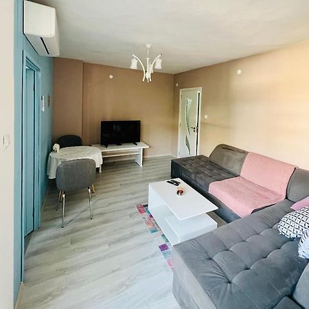 Midtown Apartment Kurdzhali ภายนอก รูปภาพ