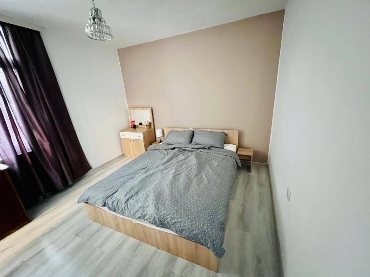 Midtown Apartment Kurdzhali ภายนอก รูปภาพ